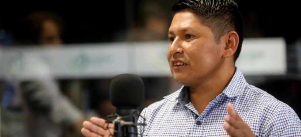 Armin Lluta denuncia intimidación del Gobierno