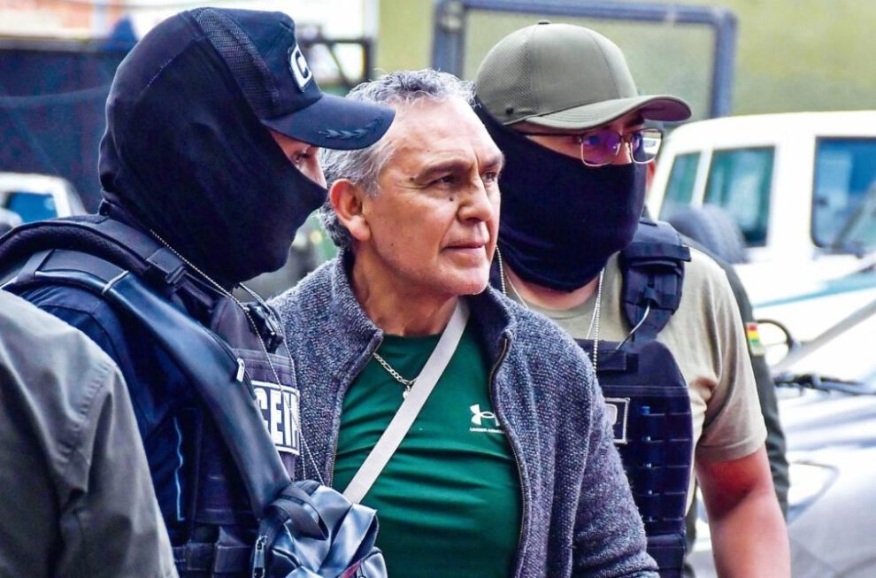 Asonada militar: Justicia otorga medidas sustitutivas a general Bracamonte