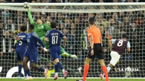 PSG clasificado a semifinales tras sufrir ante Aston Villa