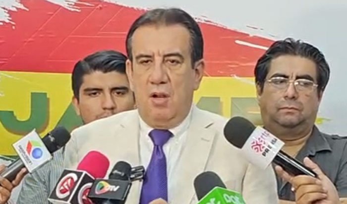 Jaime Soliz rompe alianza con Chi Hyun Chung