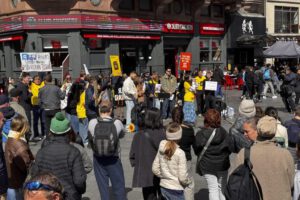 Prohibición de actuaciones callejeras en Leicester Square