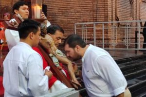 Unidad de la oposición en el mensaje de Stello Cochamanidis