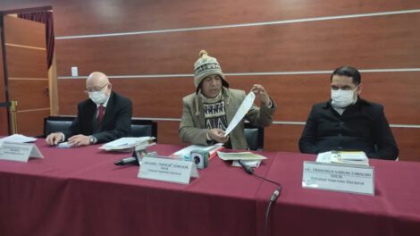 Alianzas políticas deben cumplir requisitos legales según Tahuichi Tahuichi