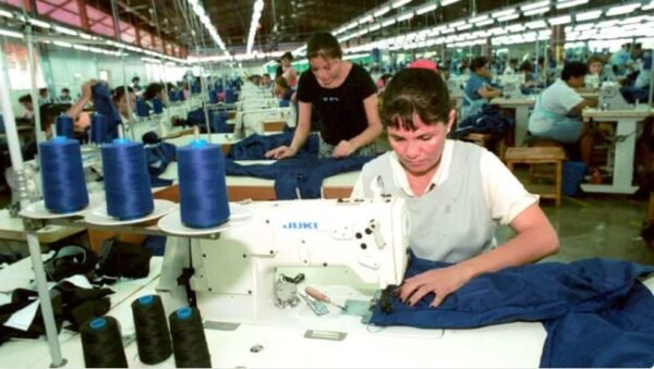 Congelar salario mínimo para proteger empleo formal