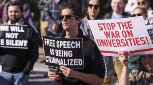 Universidades estadounidenses firman carta contra la política del gobierno de Trump