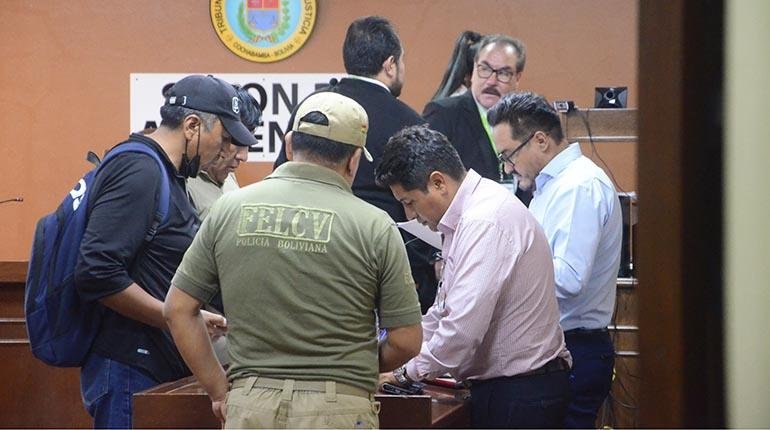 Evert Quispe aprehendido por violencia intrafamiliar y violación