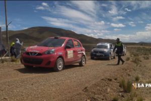 Competencia nacional de automovilismo en Irumita