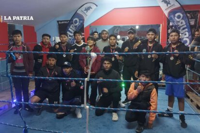 Festival de boxístico en Oruro con pugilistas orureños