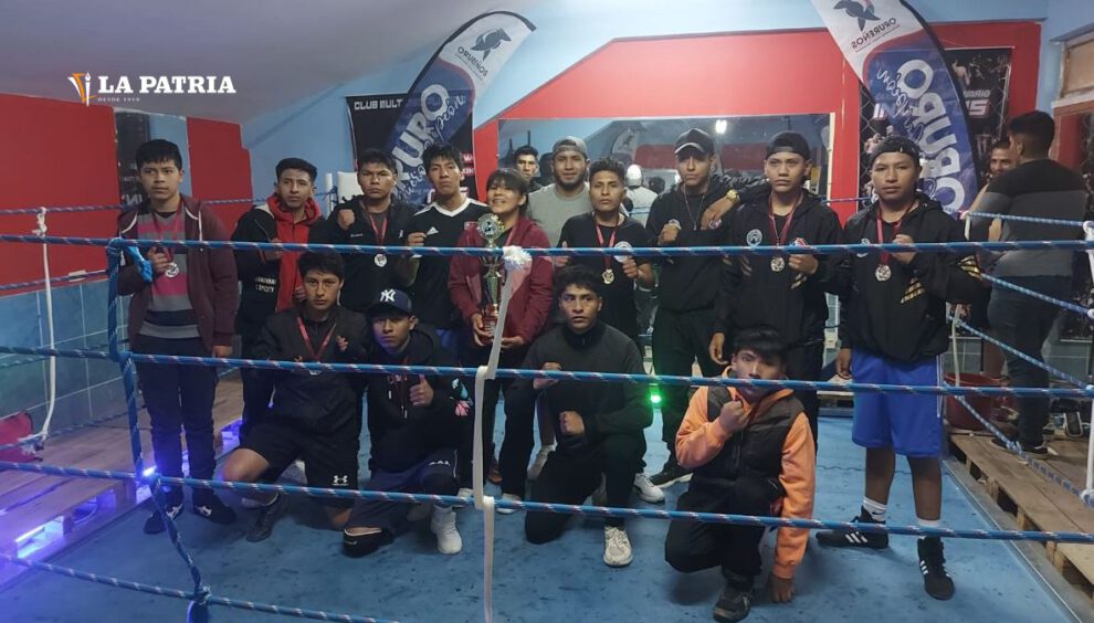 Festival de boxístico en Oruro con pugilistas orureños