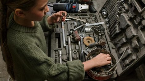 Mujeres en ingeniería rompiendo estereotipos