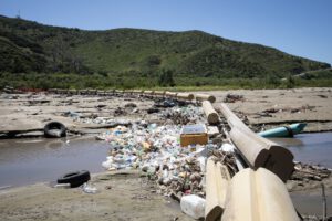Contaminación del Río Tijuana agrava crisis ambiental en frontera México-EE.UU.