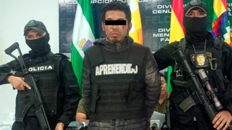 Motociclista asalta enfermera en Santa Cruz