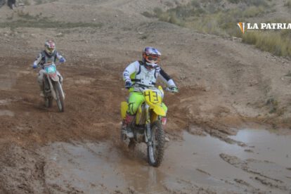 Pilotos orureños en motociclismo