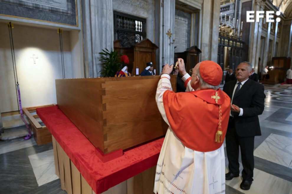 El Papa Francisco ha sido sepultado en la basílica de Santa María la Mayor