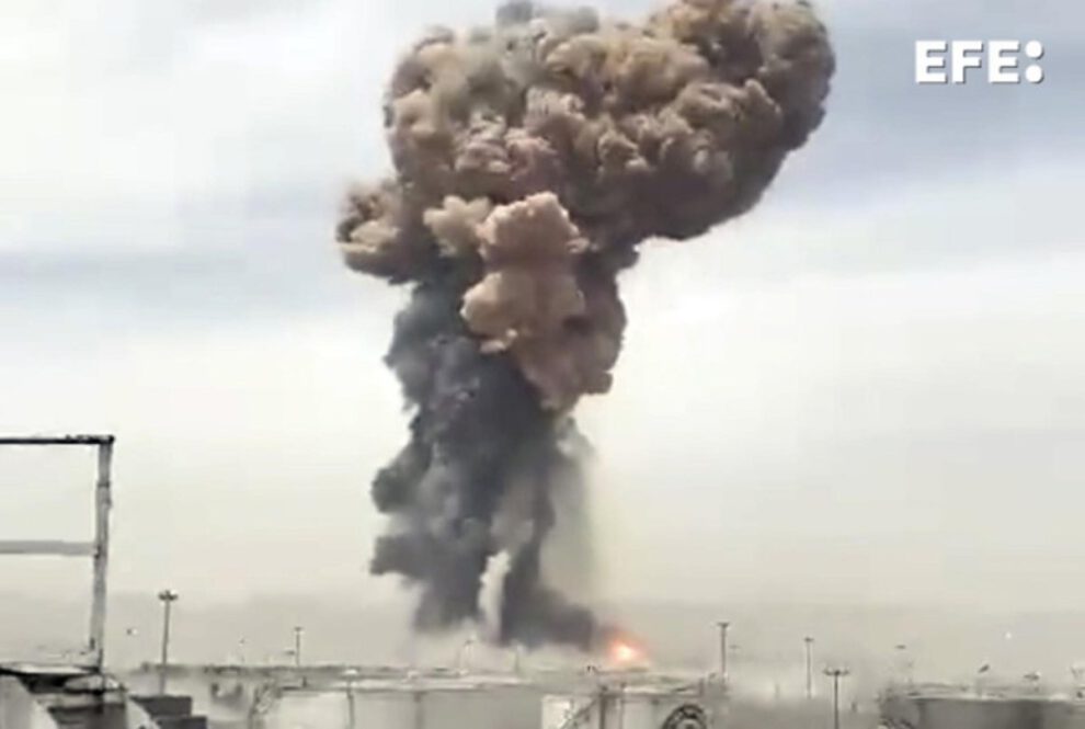 Explosión en puerto de Irán dejando cinco muertos y 700 heridos
