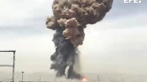 Explosión en puerto de Irán dejando cinco muertos y 700 heridos
