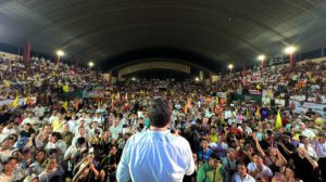 Samuel Doria Medina lanza su programa de gobierno en Montero