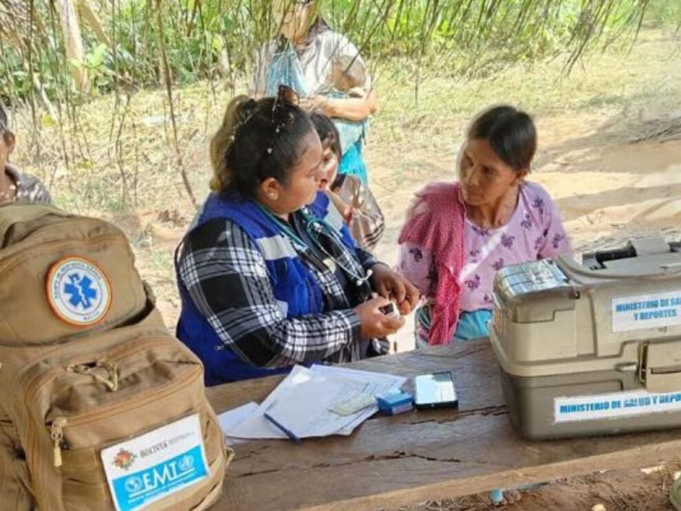 Atenciones médicas tras inundaciones
