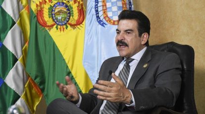 Manfred Reyes Villa exige pruebas tras acusaciones de Luis Arce sobre saqueo en Bolivia
