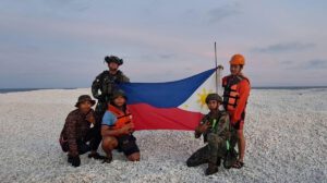 Filipinas y China se enfrentan por control de Cayo Sandy