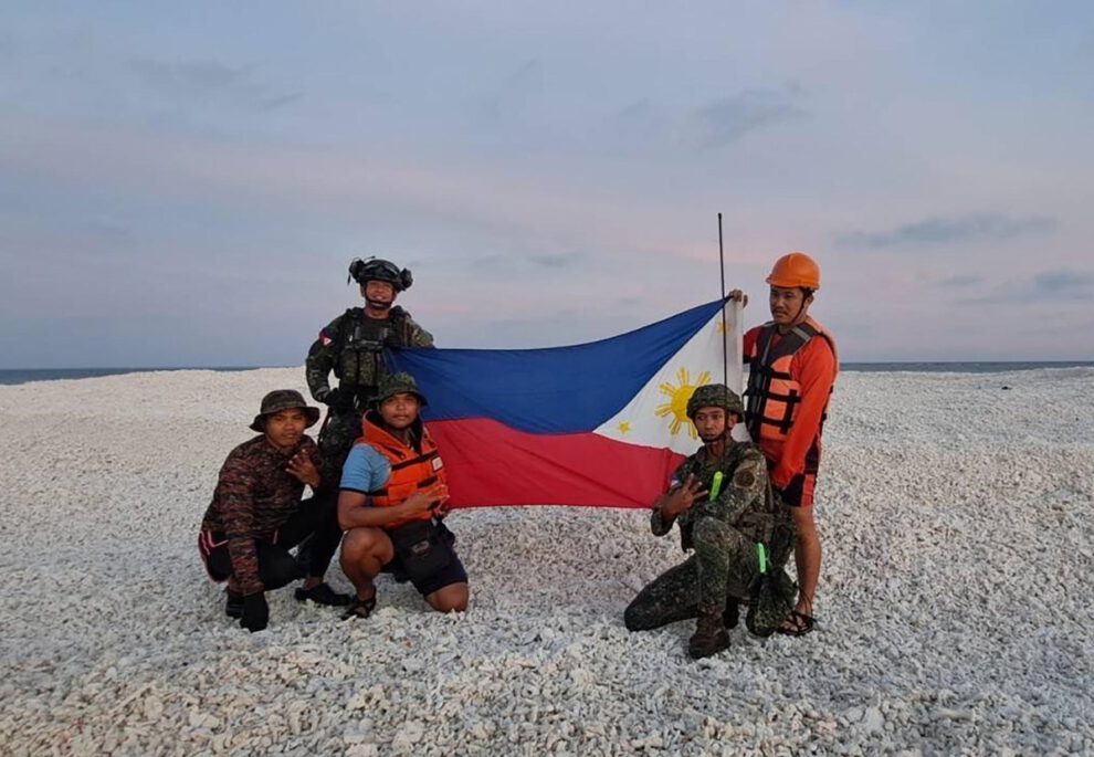Filipinas y China se enfrentan por control de Cayo Sandy