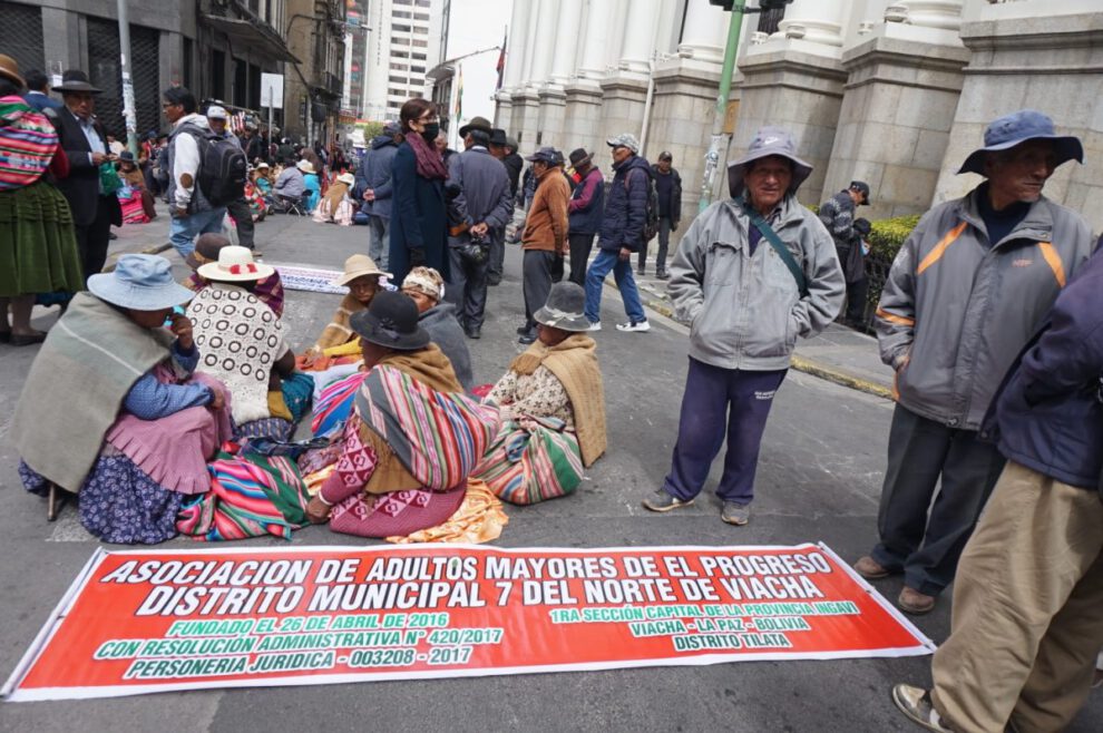 Aumento de Renta Dignidad en La Paz