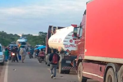 Rutas bloqueadas en Santa Cruz por demandas indígenas y transportistas