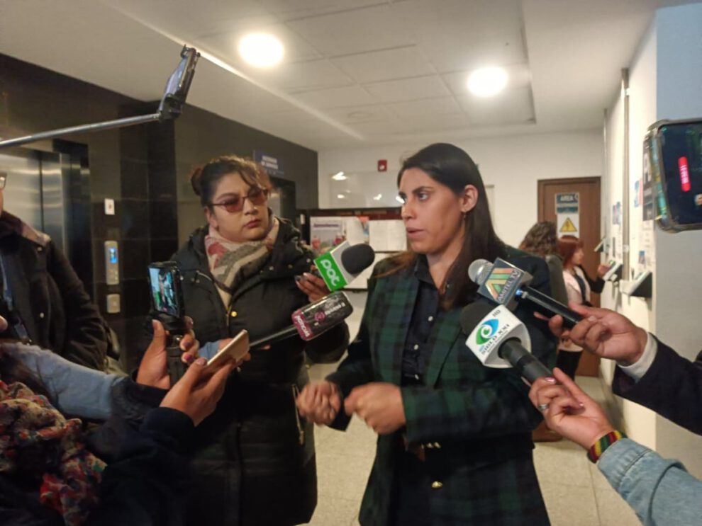 Independencia de poderes en Bolivia según Andrea Barrientos