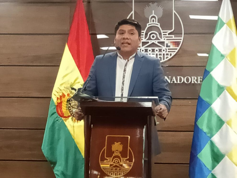 Fraude electoral en Bolivia denunciado por el senador Leonardo Loza