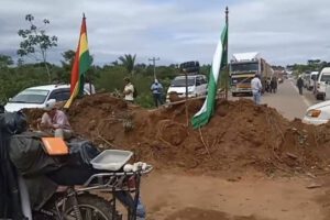 Bloqueo en carreteras de Santa Cruz