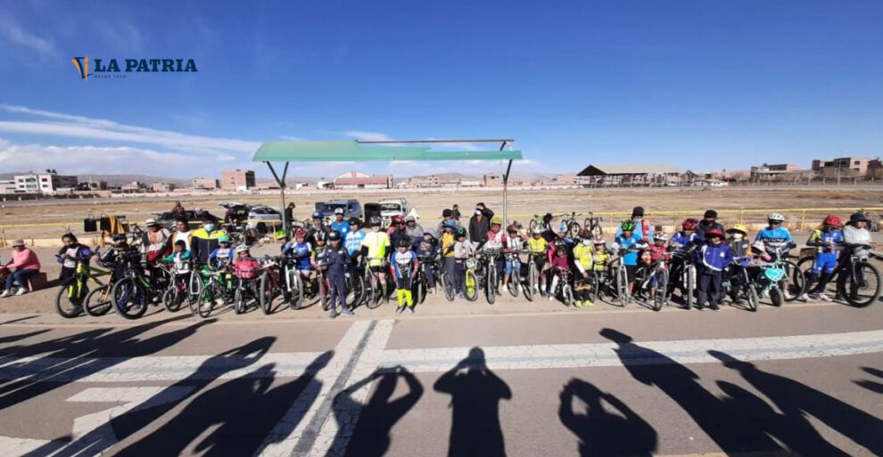 Ciclistas orureños compiten en nacional de MTB