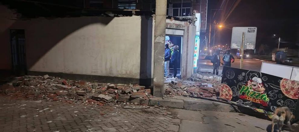 Explosión de garrafa en pizzería Delis en El Alto