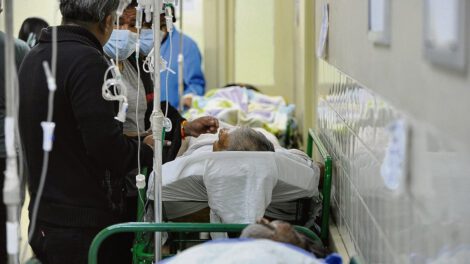 Crisis hospitalaria en Santa Cruz