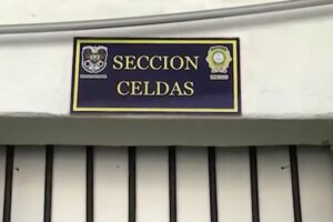 Aprehensión de mujeres con dinero en Desaguadero