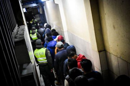 Operativo policial en El Alto arresta a 122 personas
