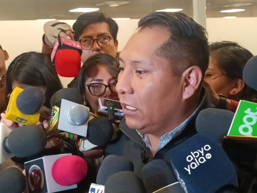 Candidatura de Andrónico Rodríguez respaldada por Freddy López