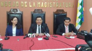 Investigación a jueces por Evo Morales