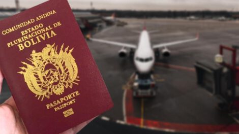 suspensión de pasaportes en Bolivia