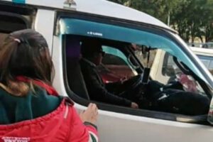 Conductor aprehendido por atropello a servidor público en La Paz