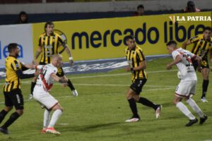 Nacional Potosí empate Guaraní en la Copa Sudamericana