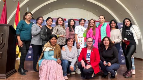 Relaciones bilaterales EE.UU. Bolivia en Oruro