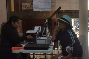 Empadronamiento en Oruro para las elecciones