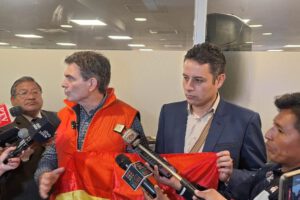 Rodrigo Paz y Edman Lara se alían para ser una alternativa en las elecciones