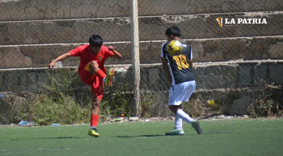 Oruro Royal Club empata con CDT Real Oruro en partido amistoso
