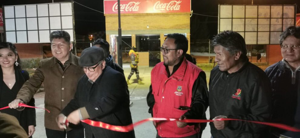 Feria Internacional del Libro y Expocar 2025 en Oruro