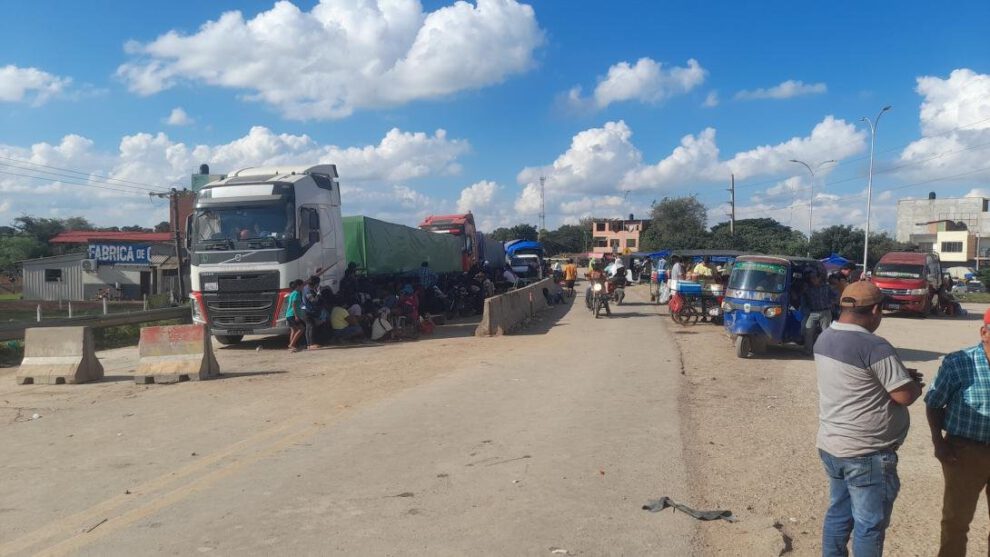 Bloqueo en Pailón levantado tras reunión con el TSE