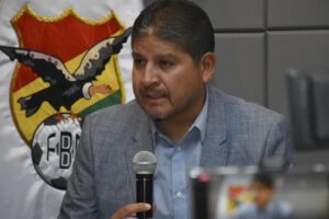 Óscar Villegas denuncia difamación contra Marcelo Claure