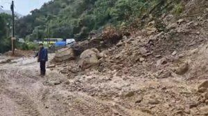 Deslizamiento en la ruta nueva