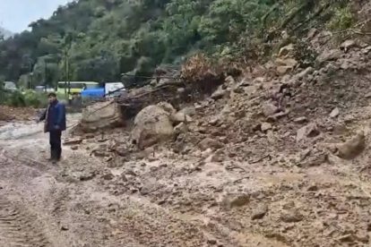 Deslizamiento en la ruta nueva