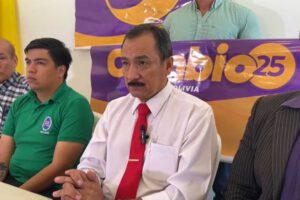 Vicente Cuéllar apoya a Samuel Doria Medina